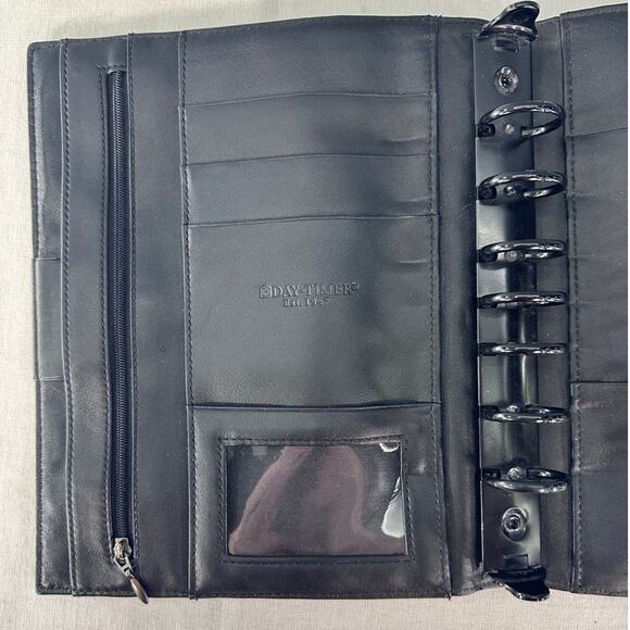 Day-Timer Black Leather 9" Spiral Day Planner Binder Snap Closure Classic - Picture 4 of 13